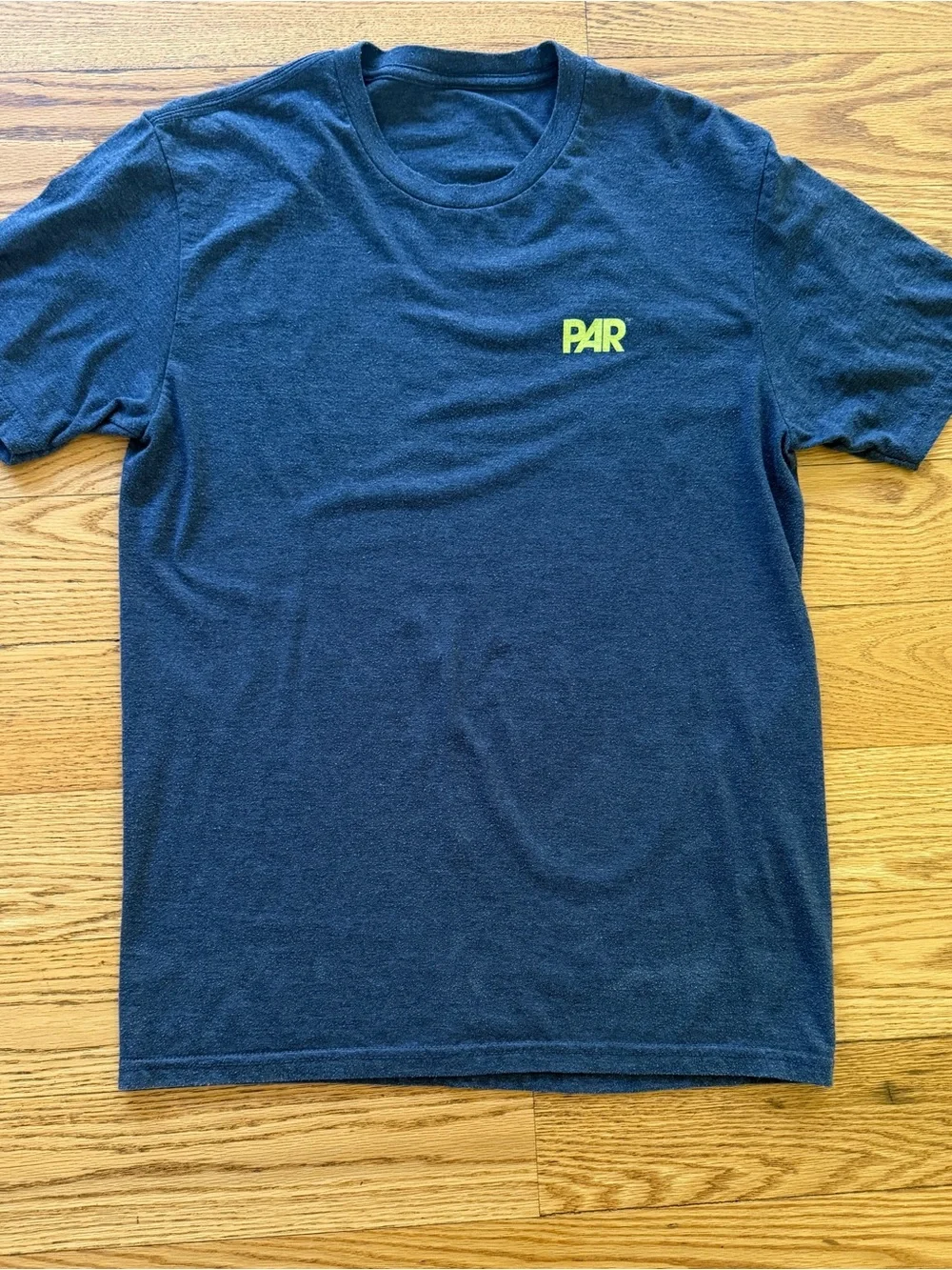 Men’s Medium Athletic Performance Shirts & Quarter Zip Bundle - Picture 4 of 5